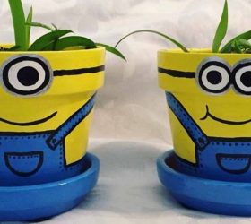 Minion Pot Painting